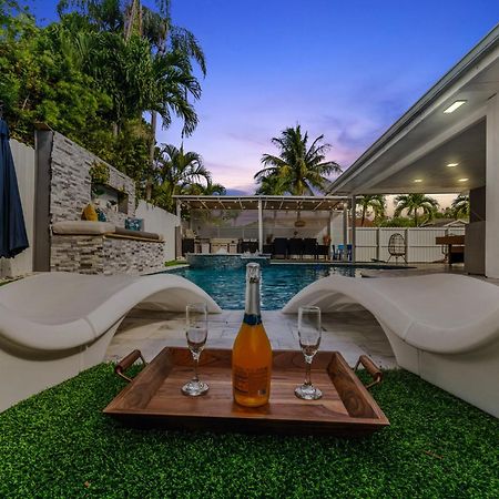 فيلا Miami Luxury House W Heated Pool & Jacuzzi المظهر الخارجي الصورة