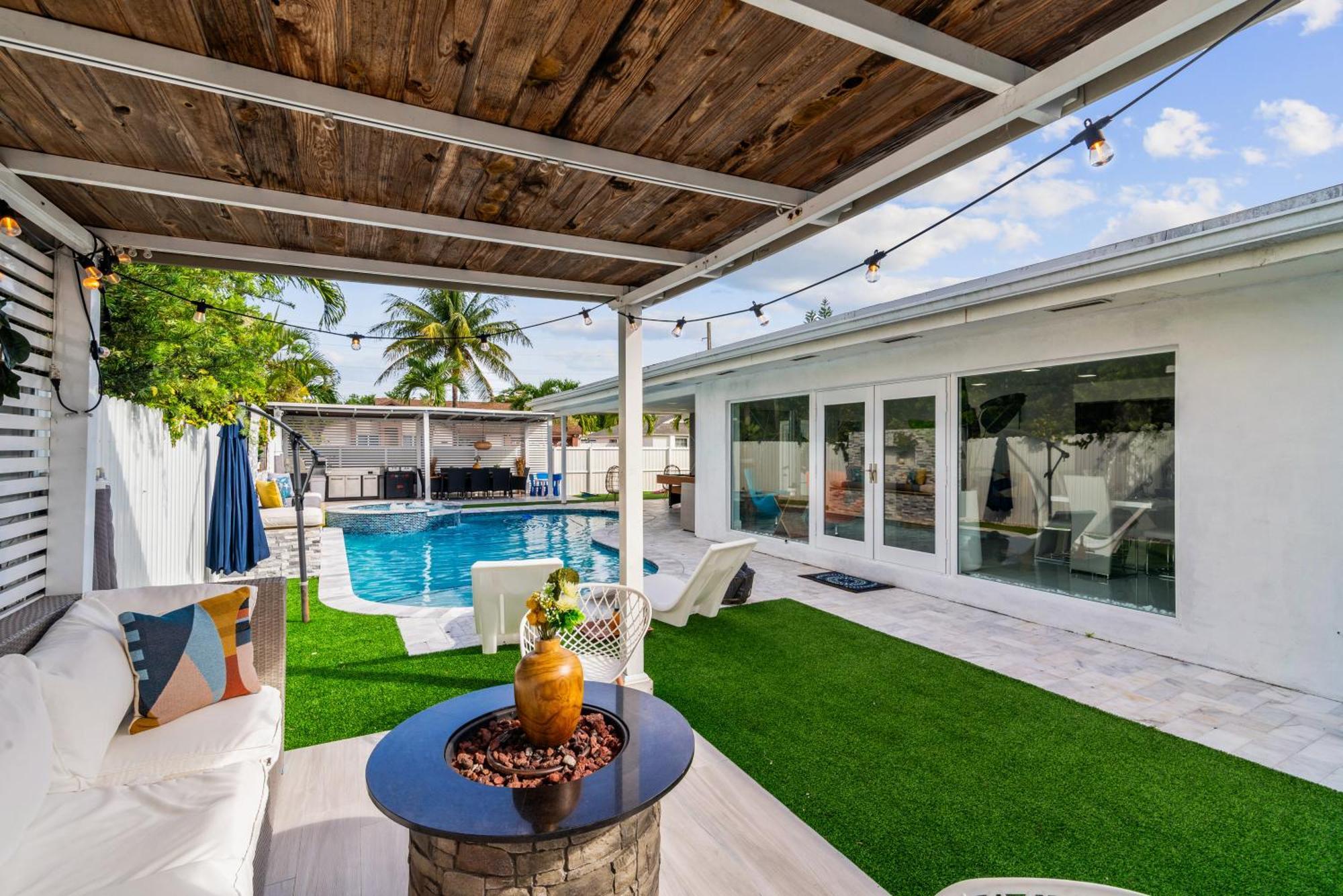 فيلا Miami Luxury House W Heated Pool & Jacuzzi المظهر الخارجي الصورة