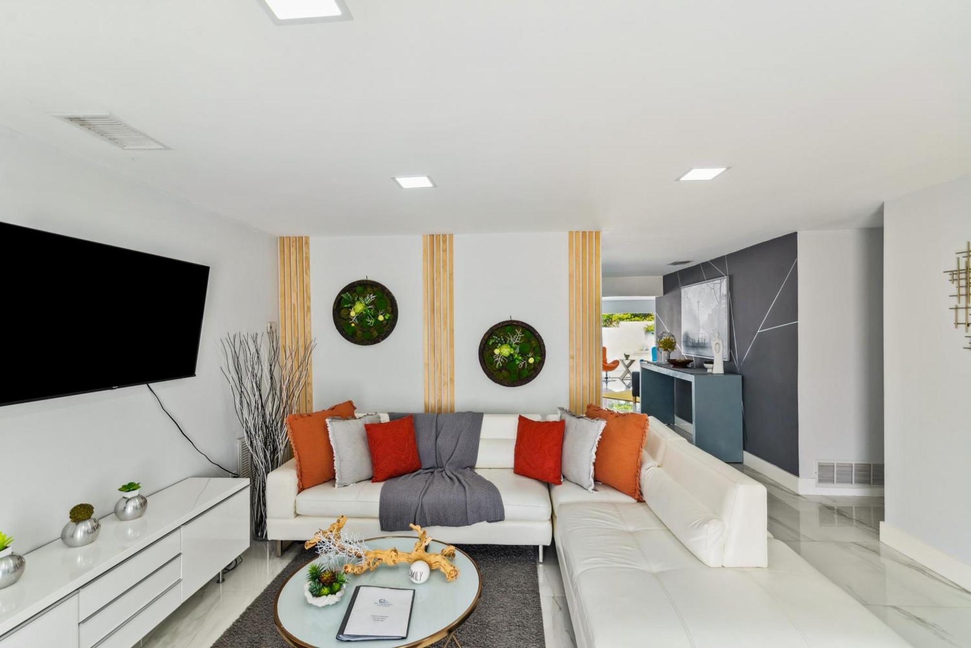 فيلا Miami Luxury House W Heated Pool & Jacuzzi المظهر الخارجي الصورة