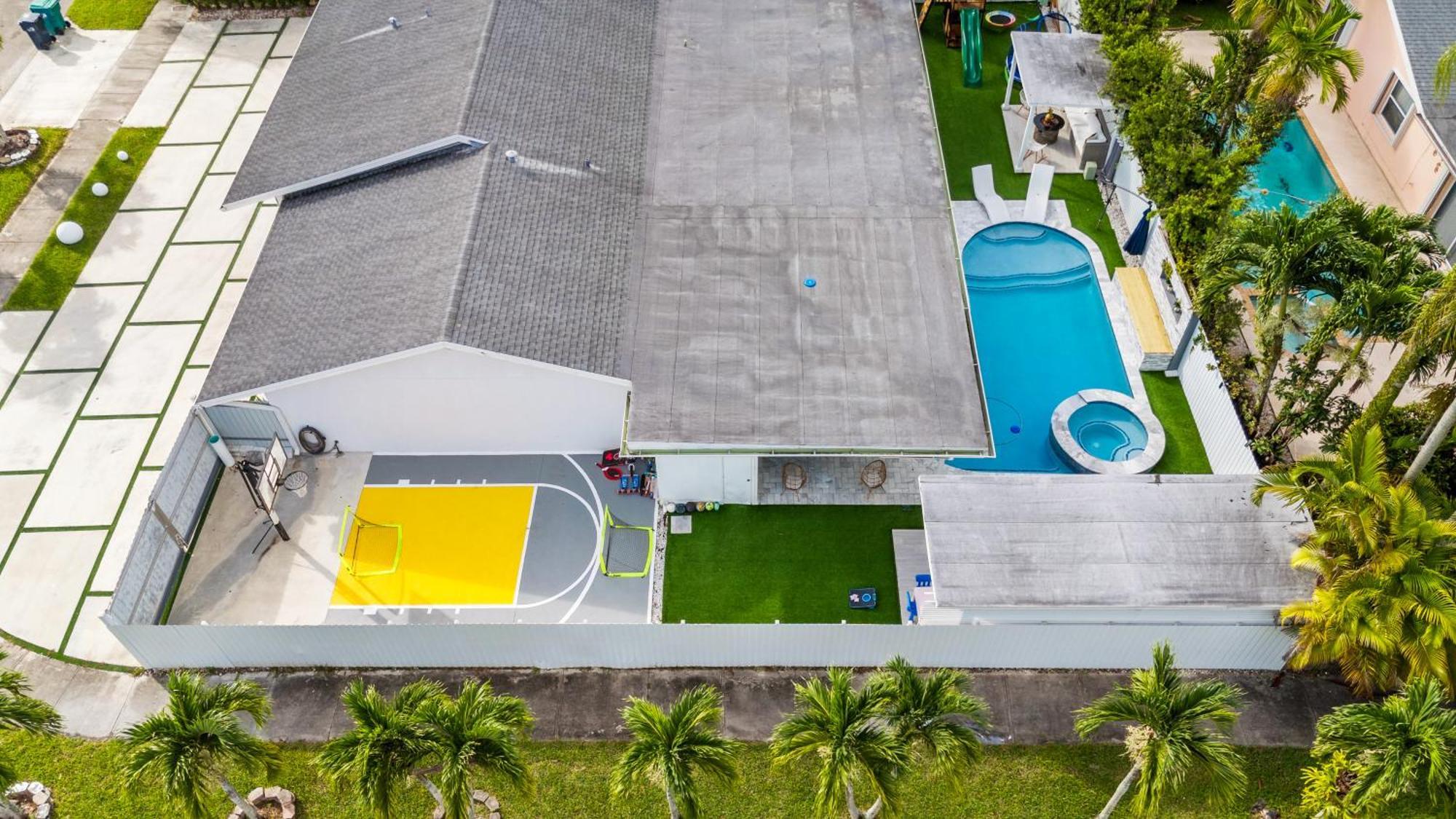 فيلا Miami Luxury House W Heated Pool & Jacuzzi المظهر الخارجي الصورة