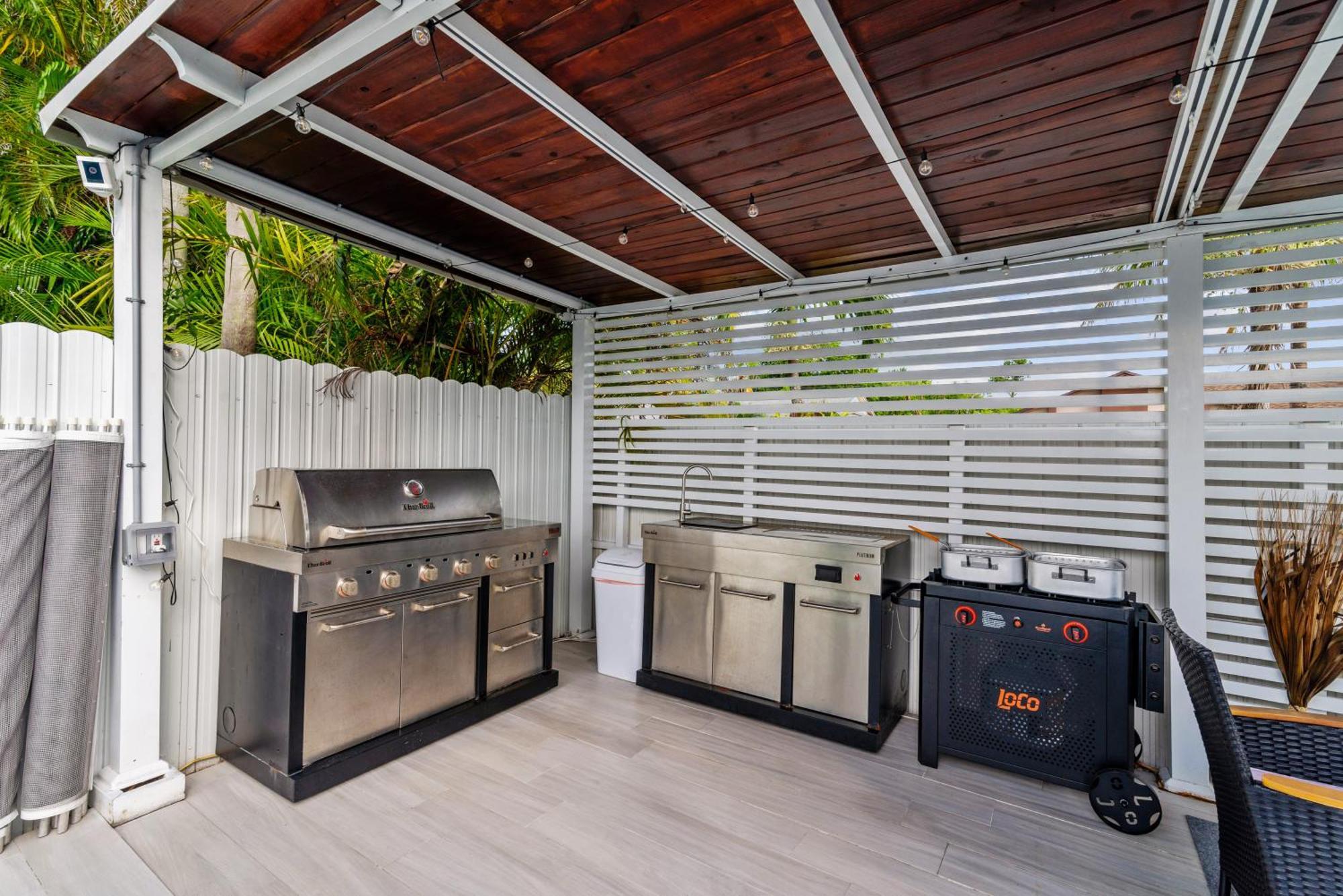 فيلا Miami Luxury House W Heated Pool & Jacuzzi المظهر الخارجي الصورة