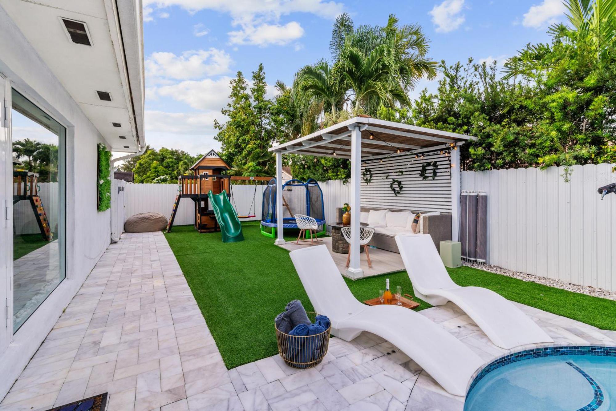 فيلا Miami Luxury House W Heated Pool & Jacuzzi المظهر الخارجي الصورة
