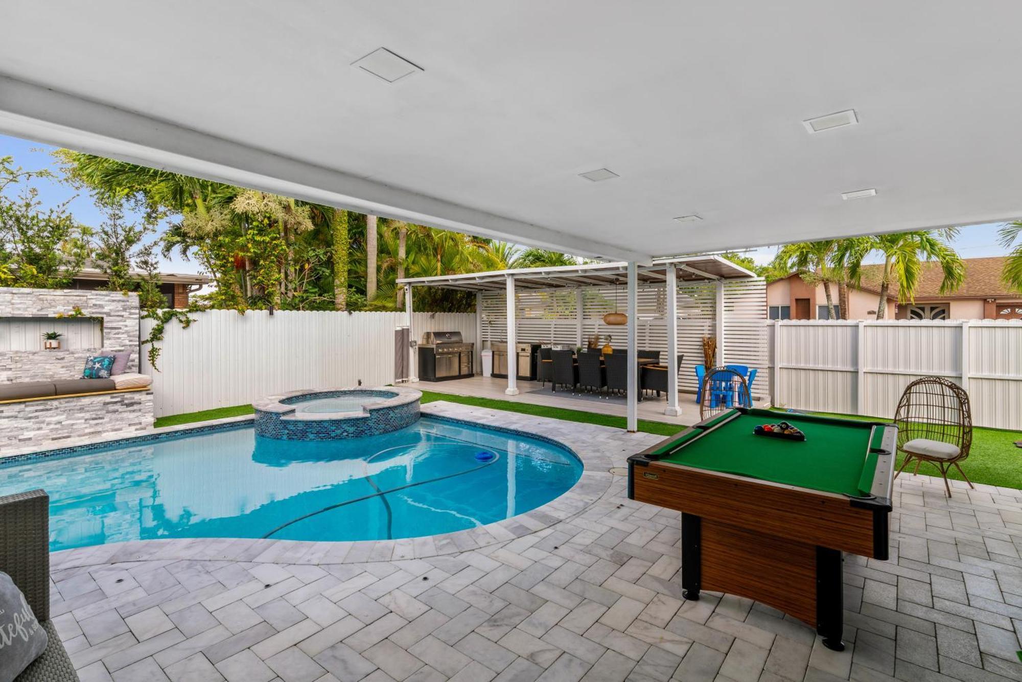 فيلا Miami Luxury House W Heated Pool & Jacuzzi المظهر الخارجي الصورة